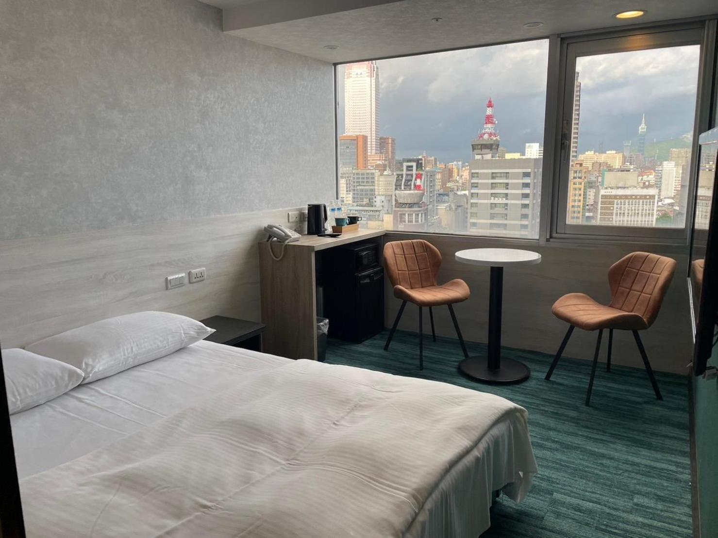 西門雲町旅店 Sky Gate Hotel Taipei Exterior photo